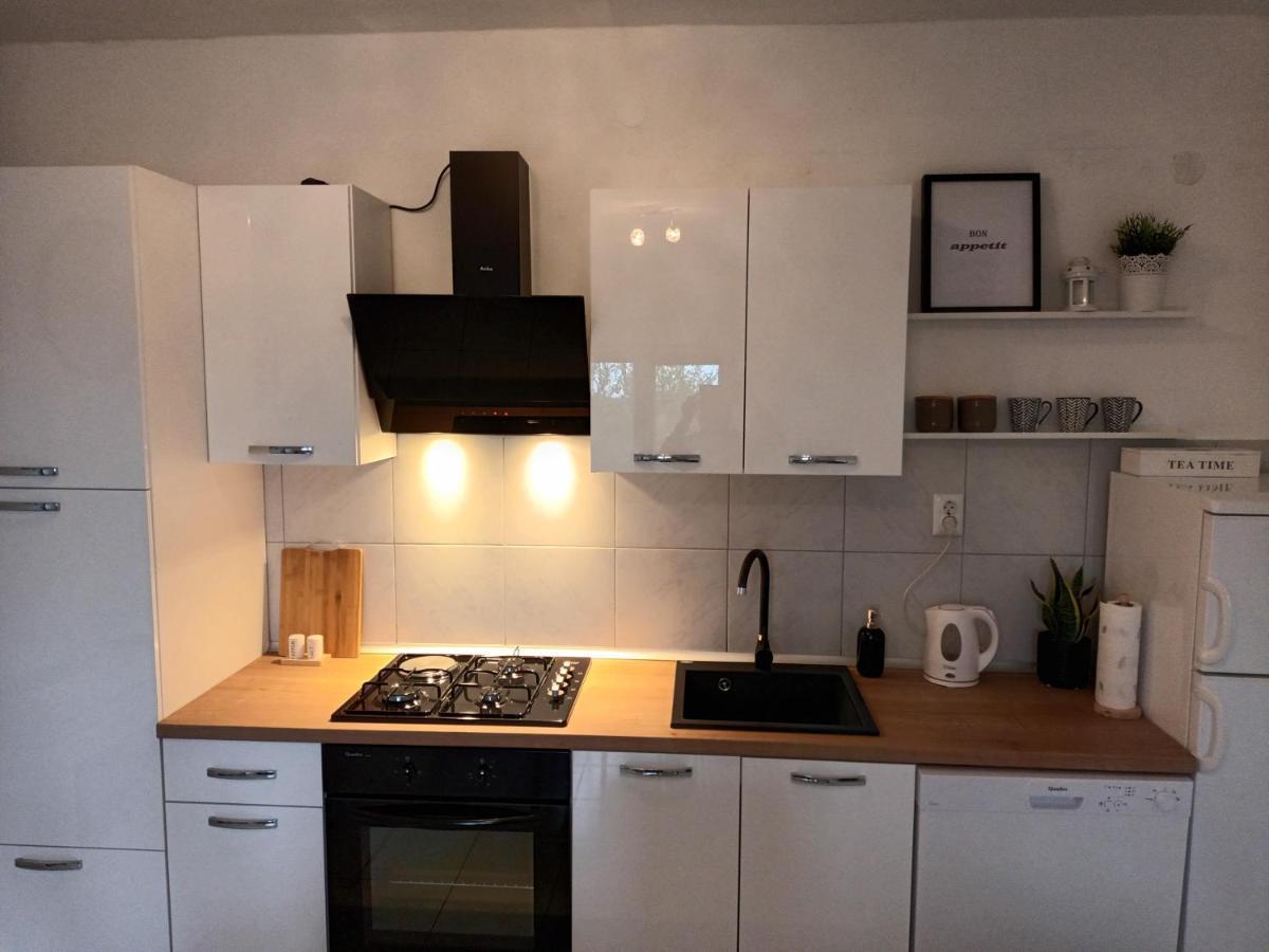 Holiday House Ana سكرادين المظهر الخارجي الصورة