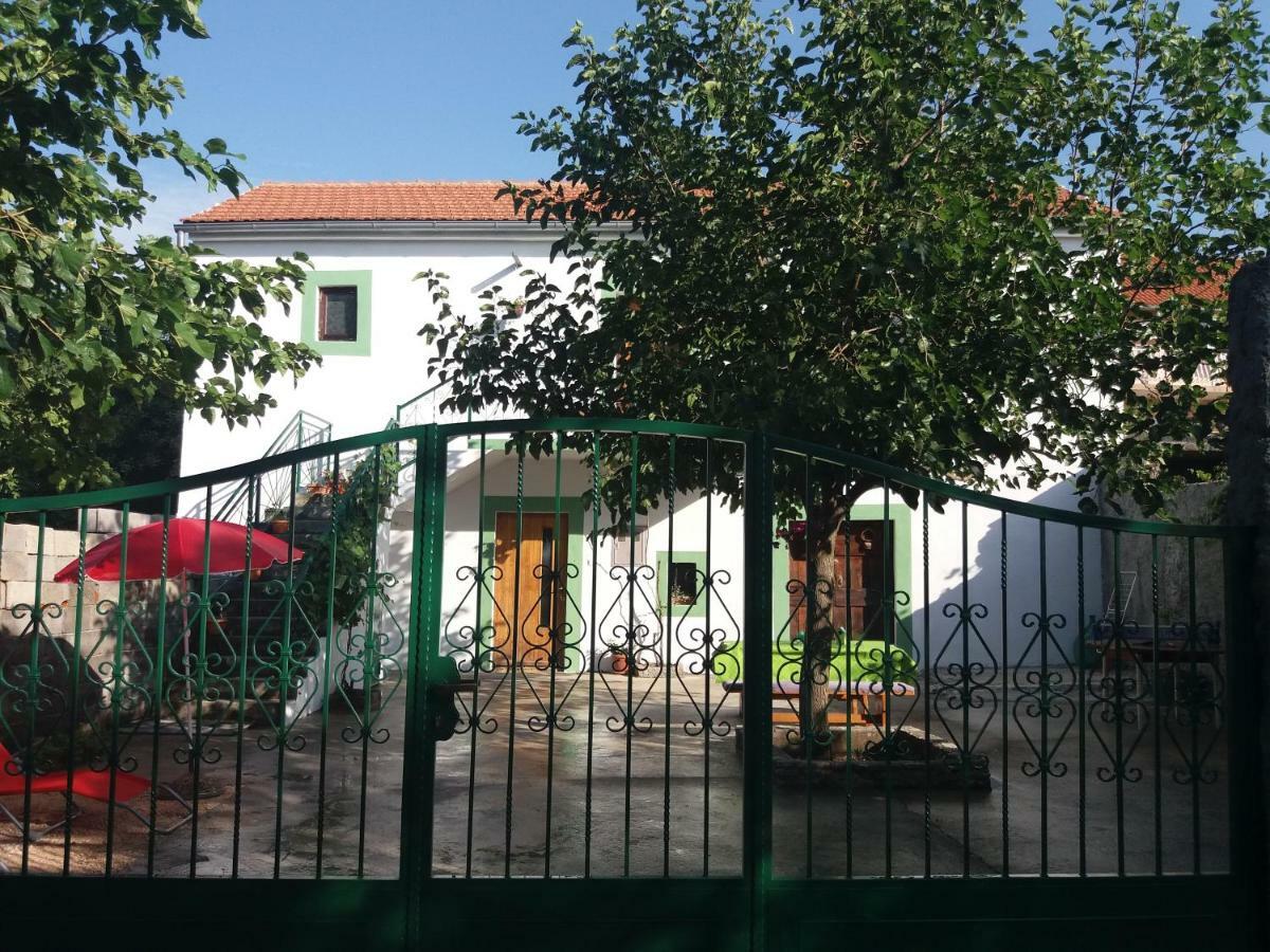 Holiday House Ana سكرادين المظهر الخارجي الصورة